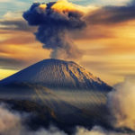 Pesugihan Gunung Semeru Ritual Penarikan Uang Gaib